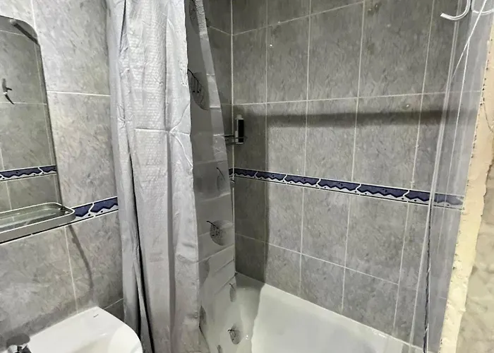 Thc Gran Via Hostel Madrid